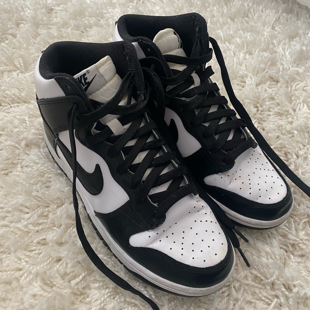 Nike High Top Dunks - Picture 5 of 9